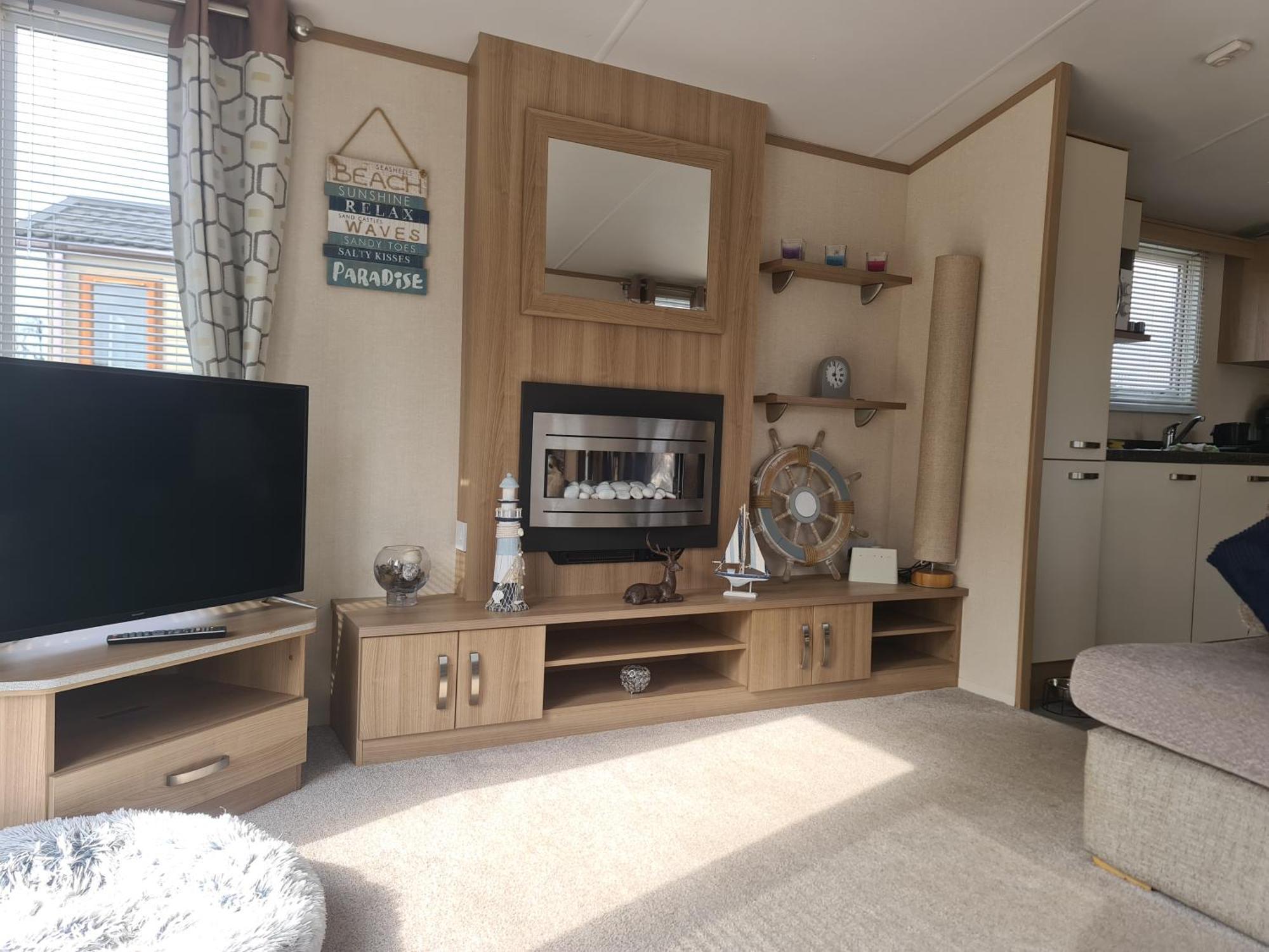Fern Lodge Holiday Lets Presents Ruby Lodge Felton  Екстер'єр фото